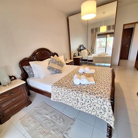 Palmeira Sol- 2 Bedrooms 300M From The Beach Ocean View Porches  Exterior photo